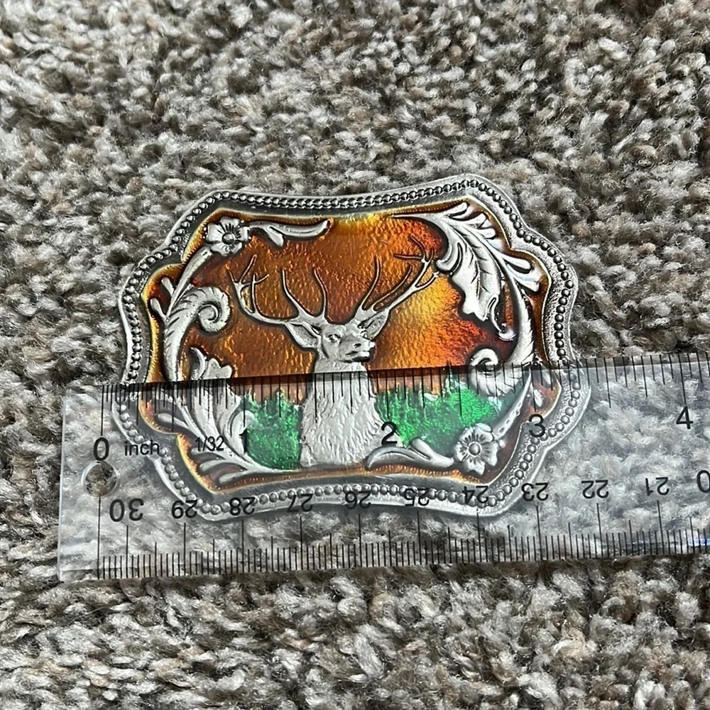 Deer belt buckle